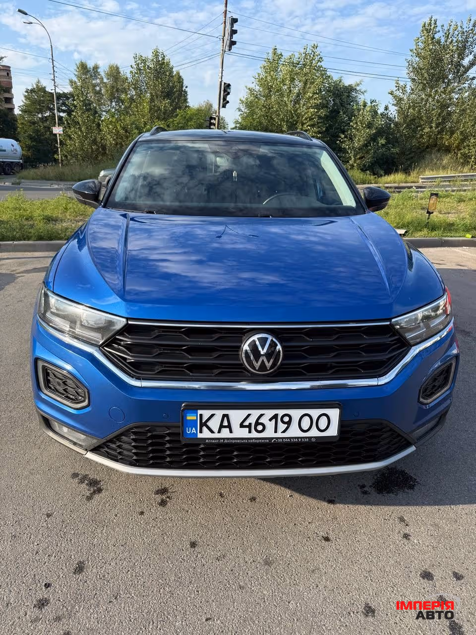 Volkswagen T-Roc - фото 1