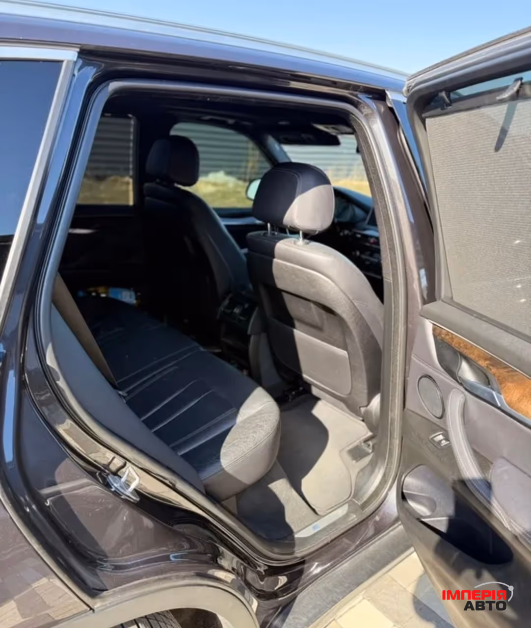 BMW X5 - фото 8