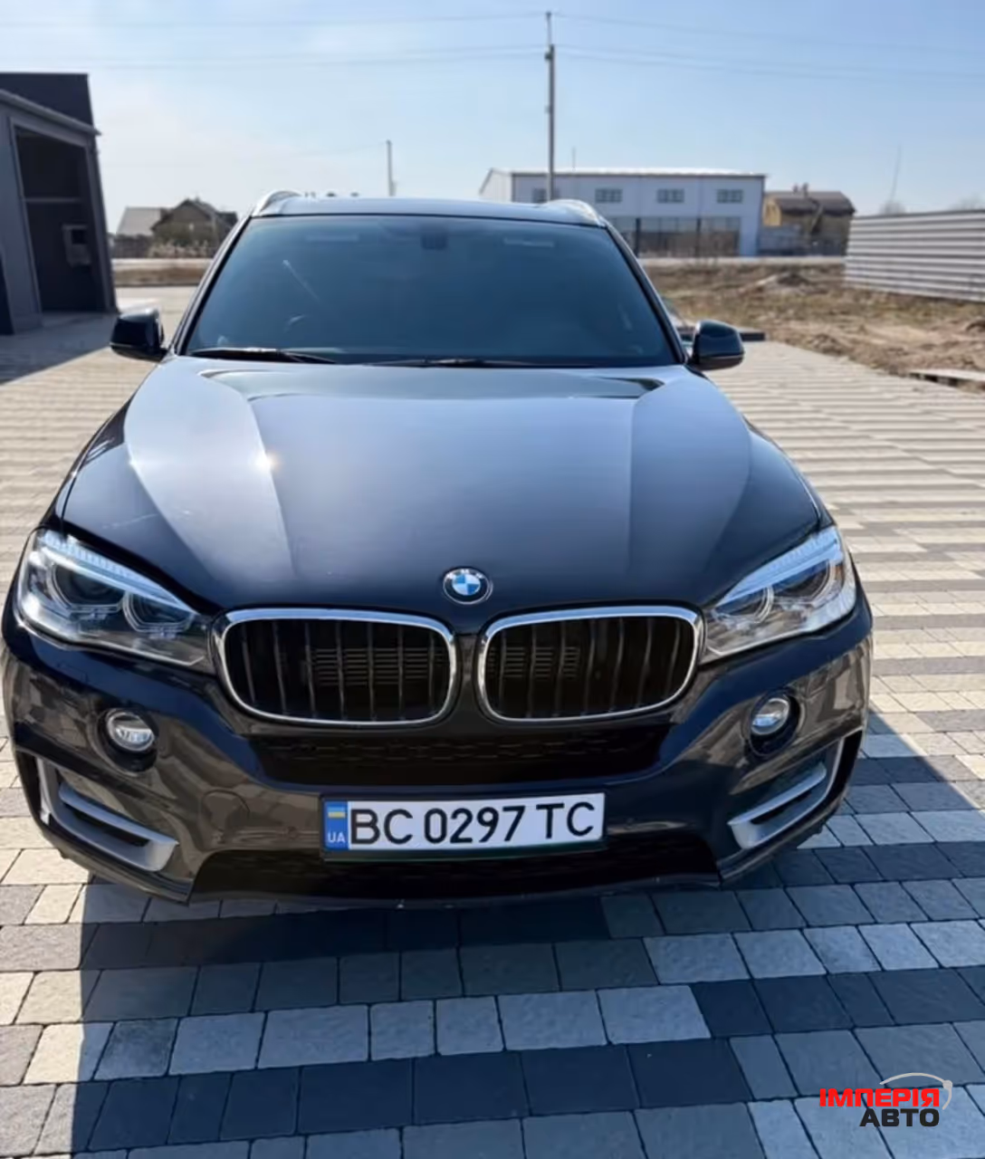 BMW X5 - фото 1