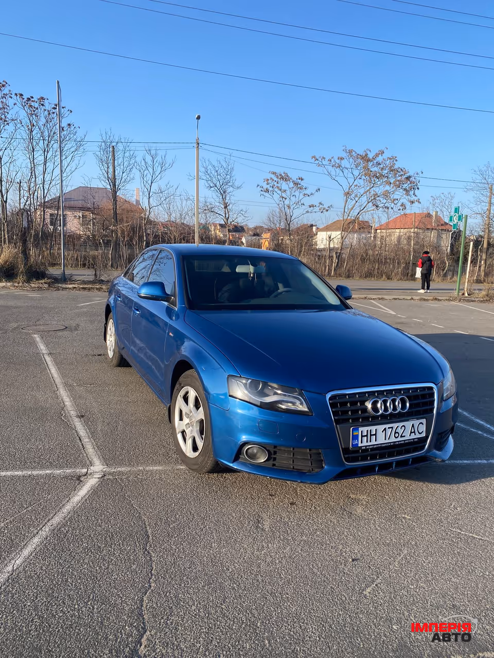 Audi A4 - фото 5