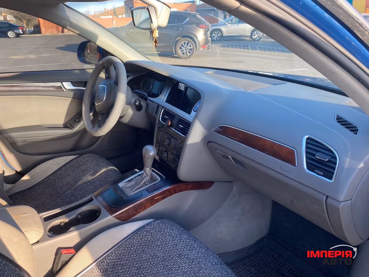 Audi A4 - фото 20