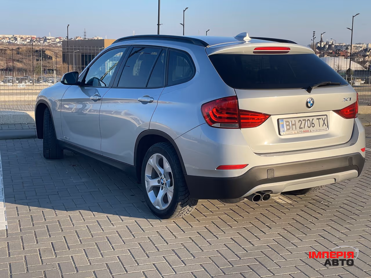 BMW X1 - фото 6