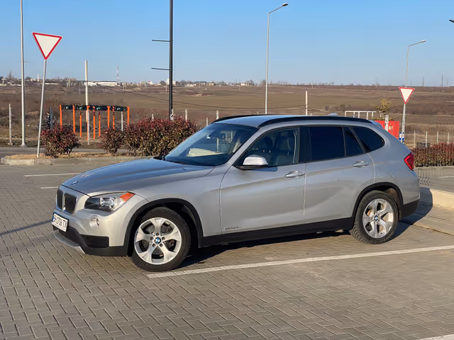 BMW X1 - фото 2