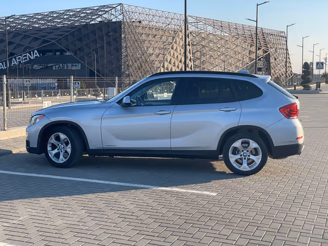 BMW X1 - фото 4