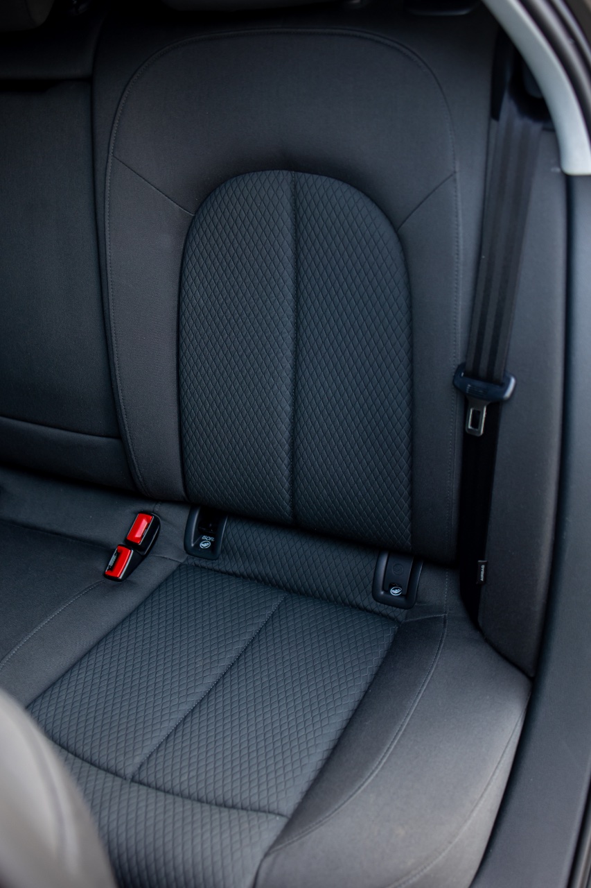 Audi A6 - фото 10