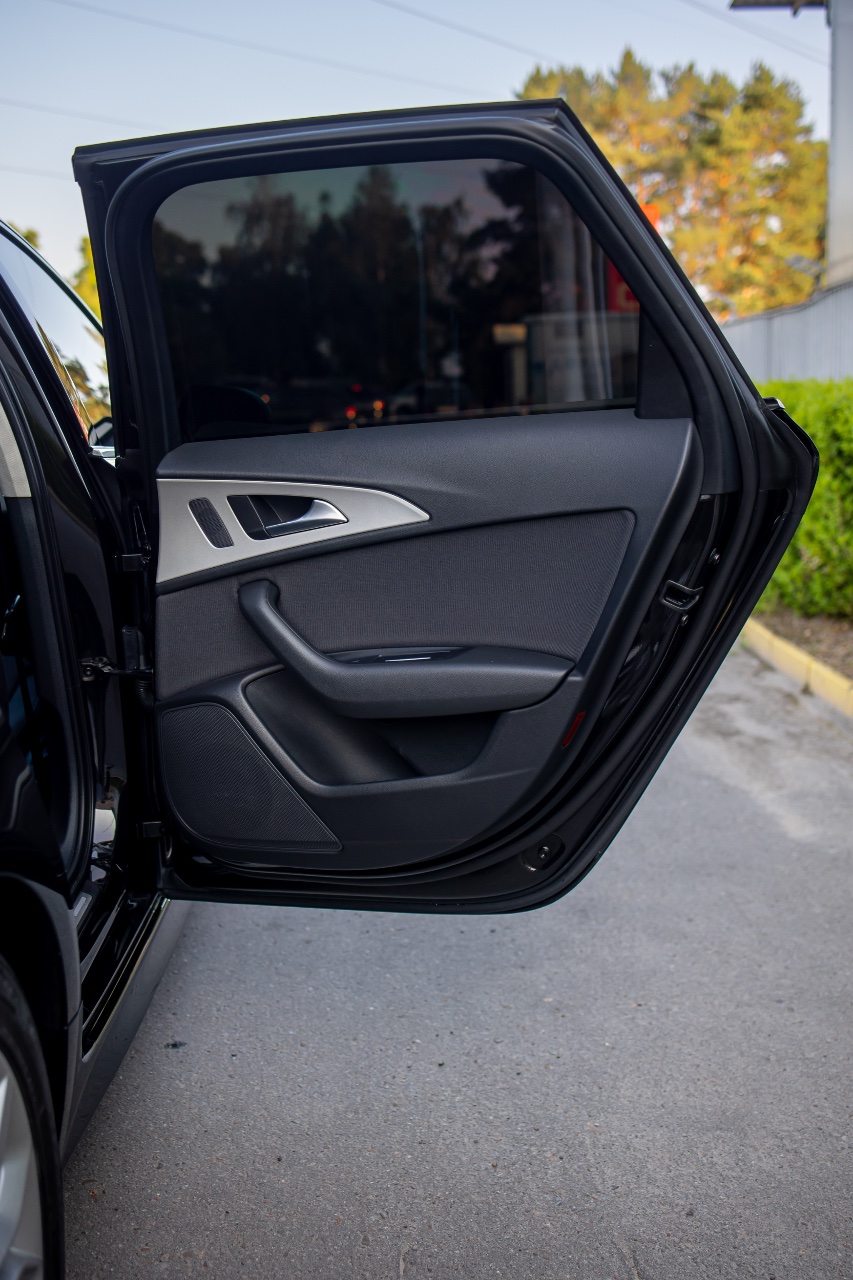 Audi A6 - фото 59