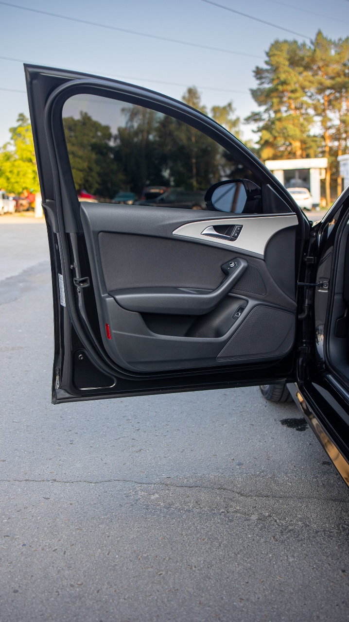 Audi A6 - фото 6