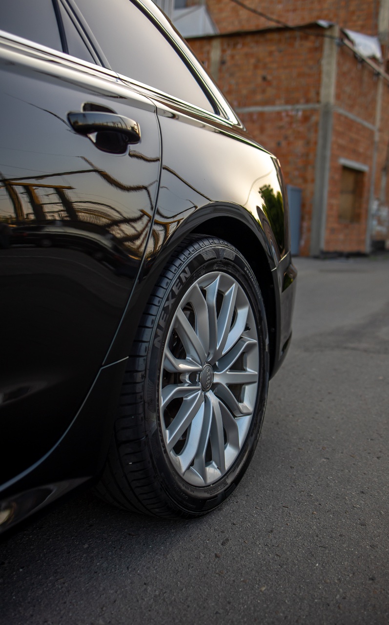 Audi A6 - фото 48