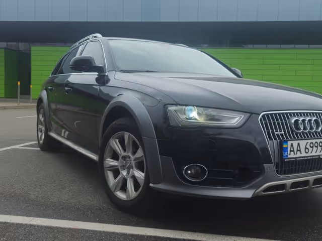 Audi A4 allroad - фото 3