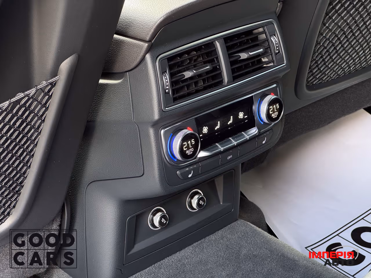 Audi Q7 - фото 25