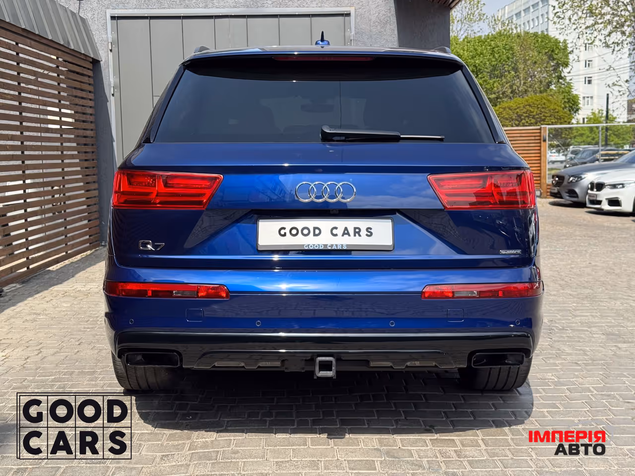 Audi Q7 - фото 6