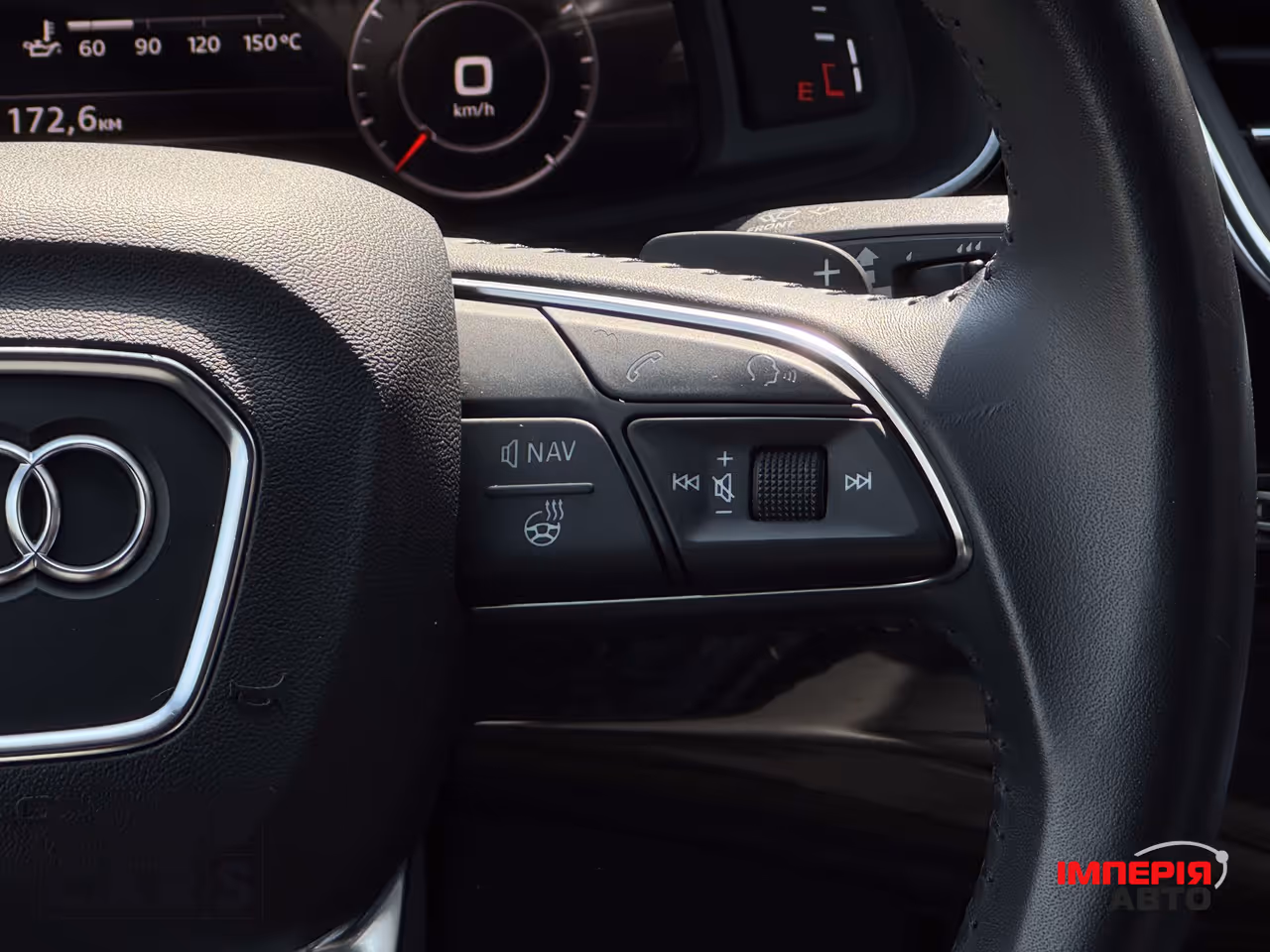 Audi Q7 - фото 29