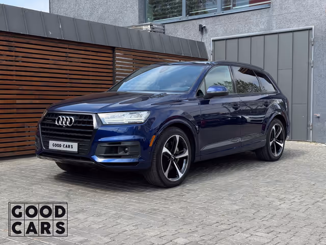 Audi Q7 - фото 3