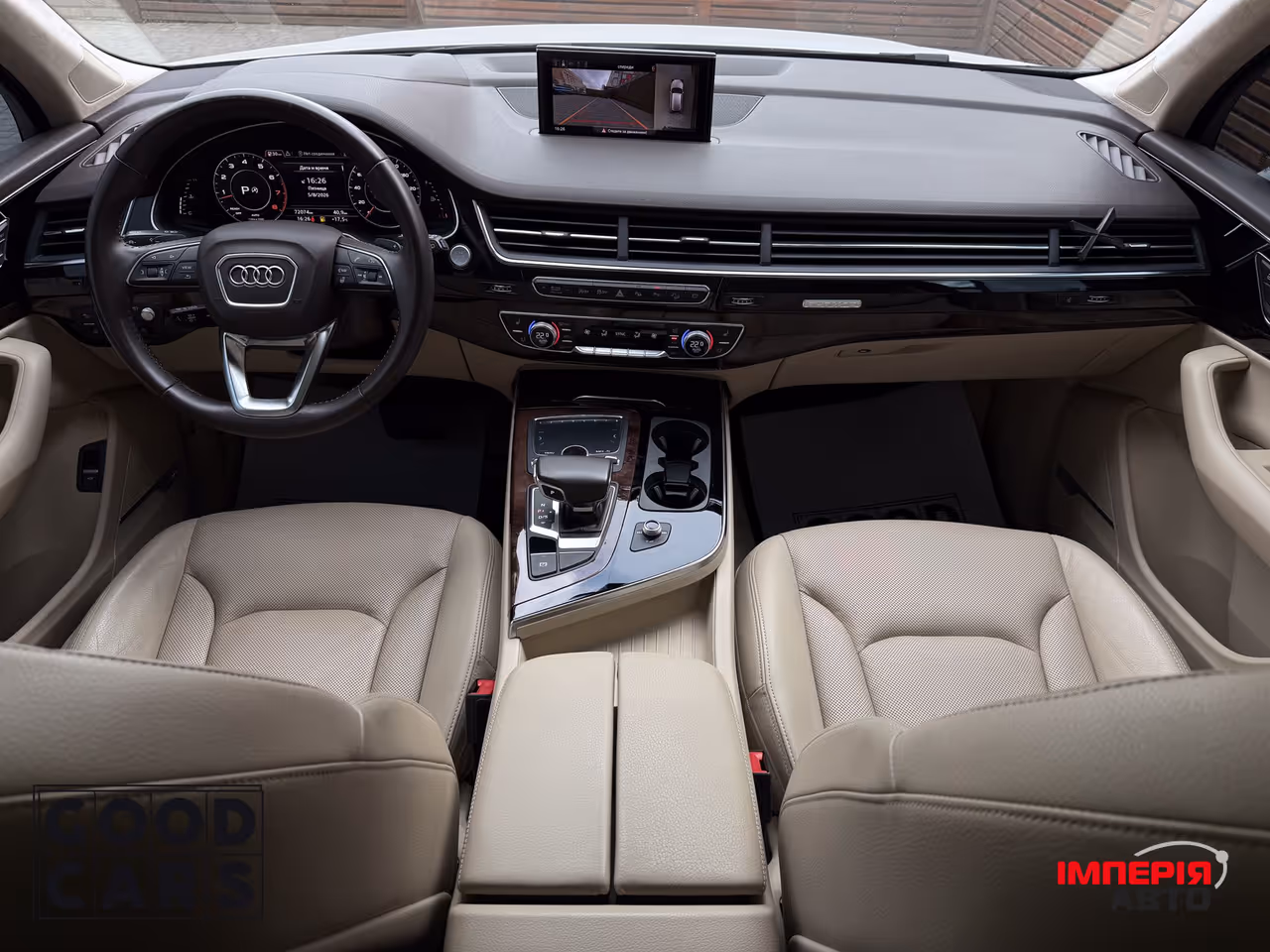 Audi Q7 - фото 35