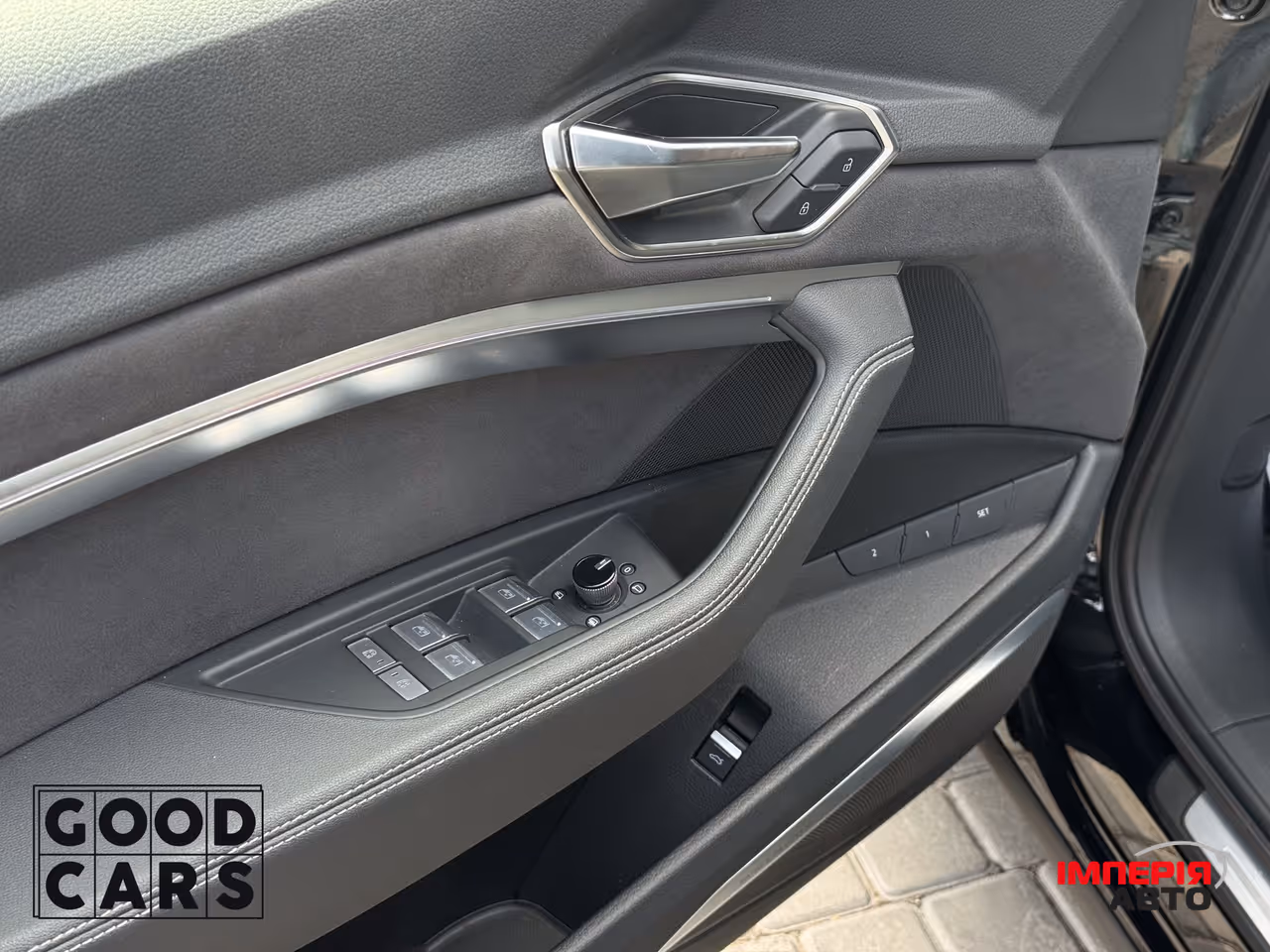 Audi Q8 e-tron - фото 20