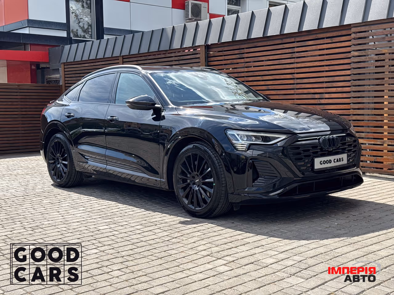 Audi Q8 e-tron - фото 9