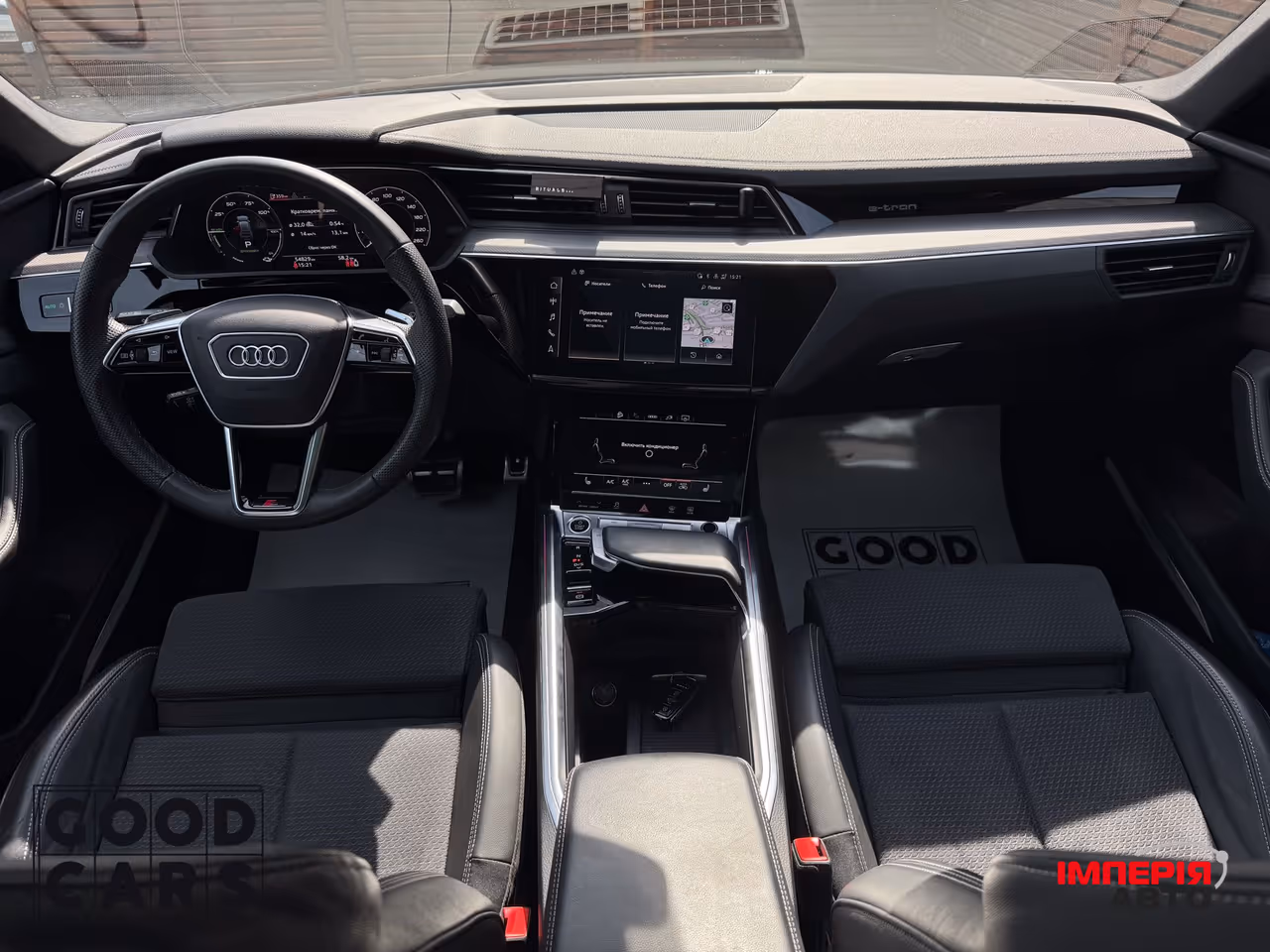 Audi Q8 e-tron - фото 33