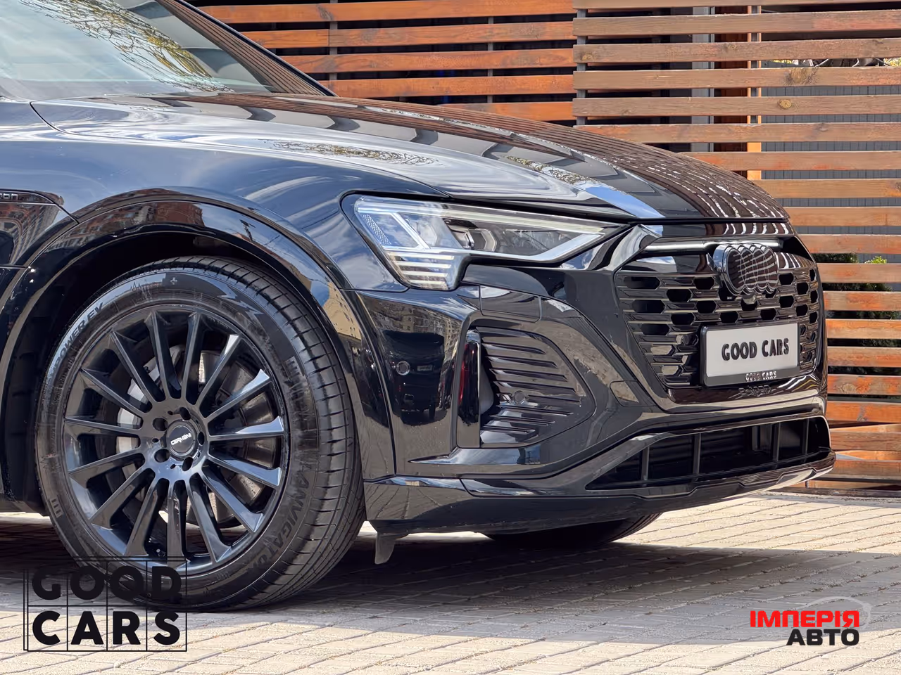 Audi Q8 e-tron - фото 16