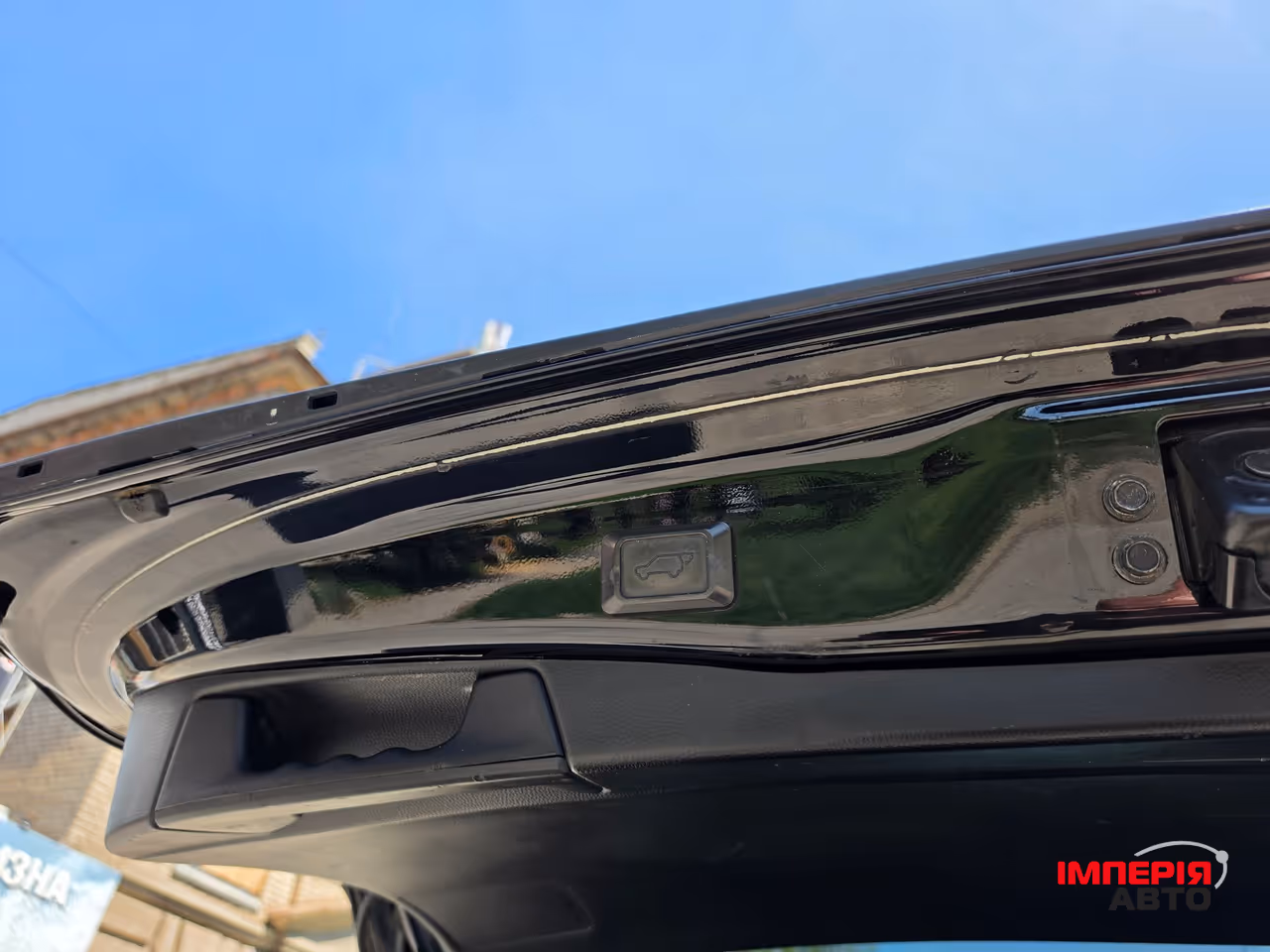 Toyota RAV4 - фото 11