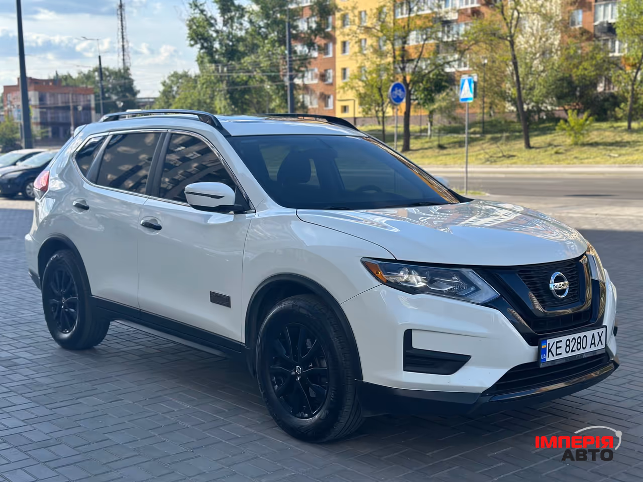 Nissan Rogue - фото 3