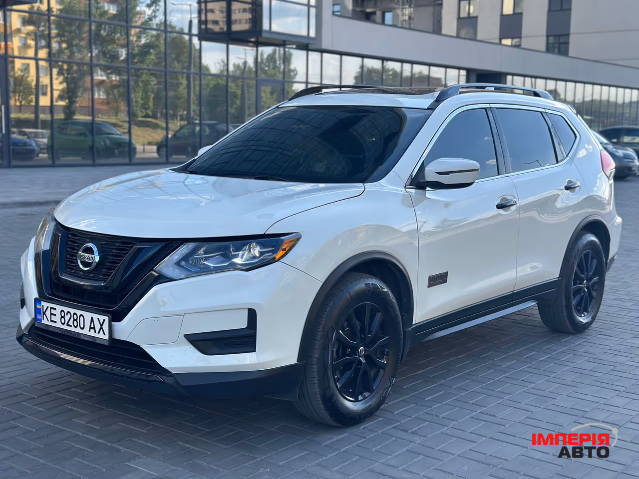 Nissan Rogue - фото 4