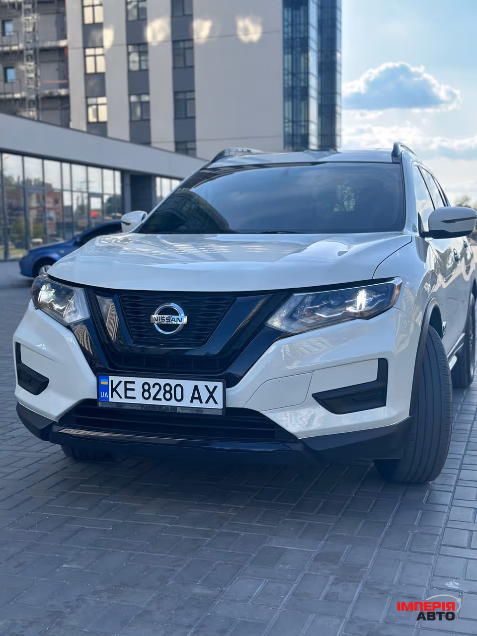Nissan Rogue - фото 1