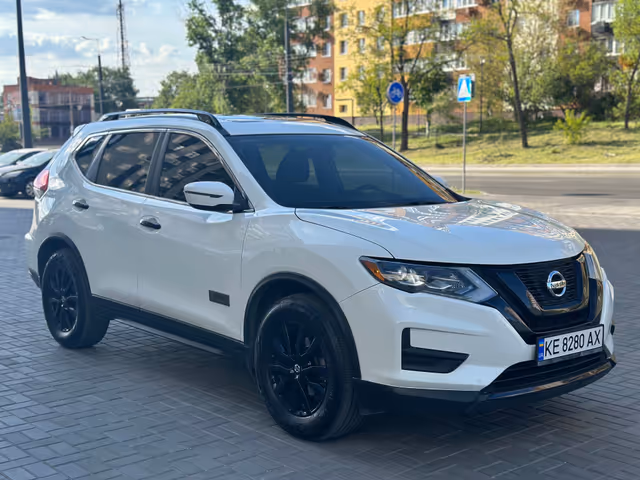 Nissan Rogue - фото 3