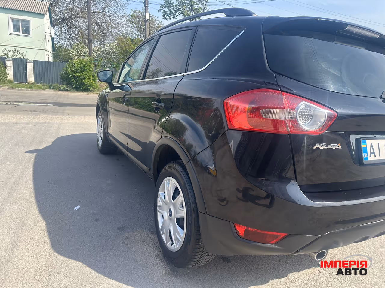 Ford Kuga - фото 6