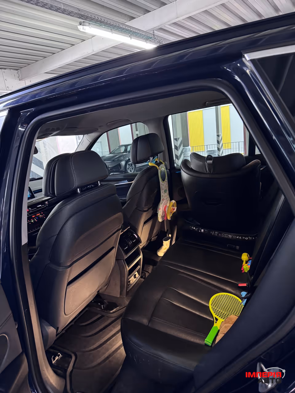 BMW X5 - фото 5