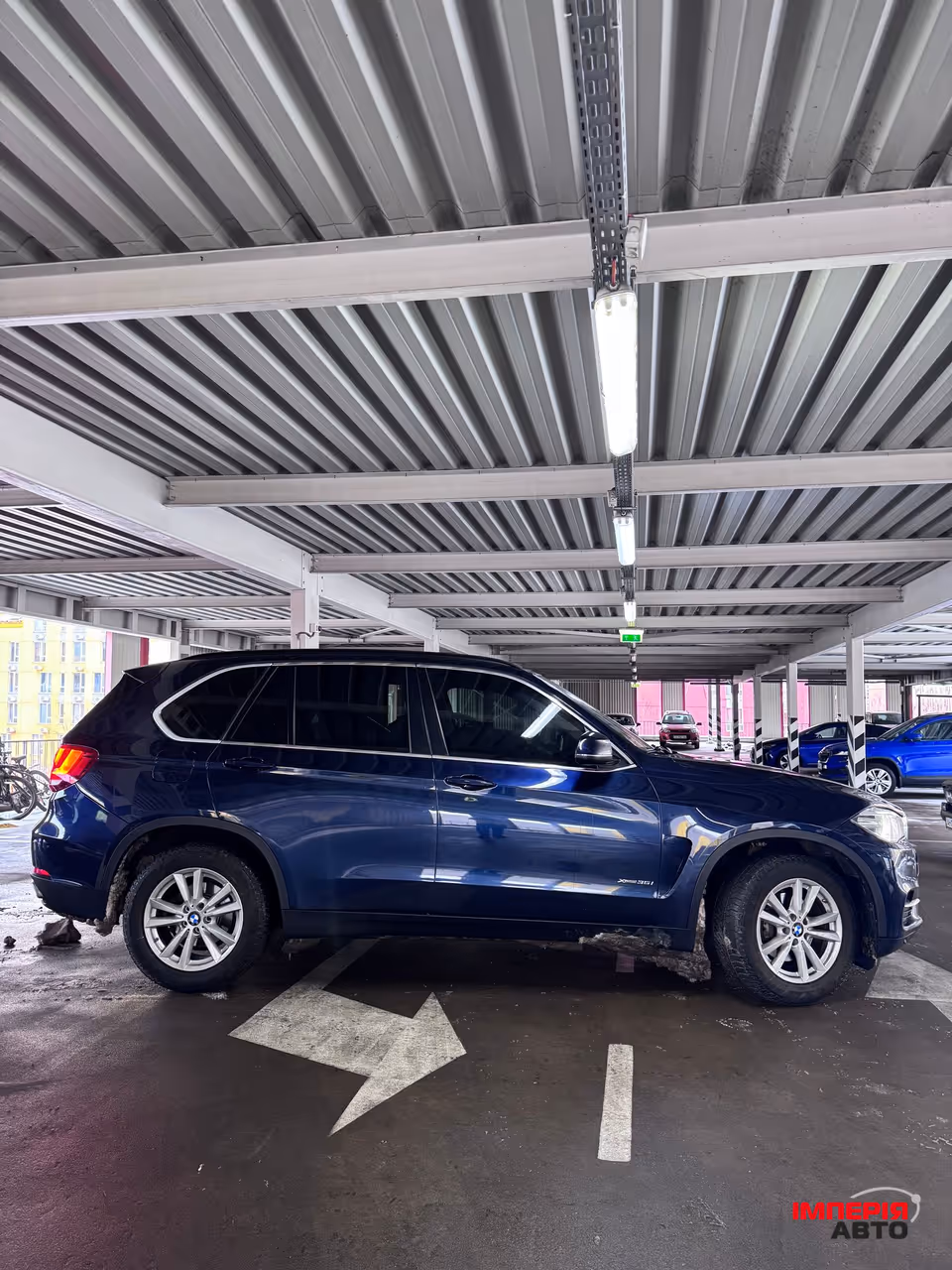 BMW X5 - фото 9
