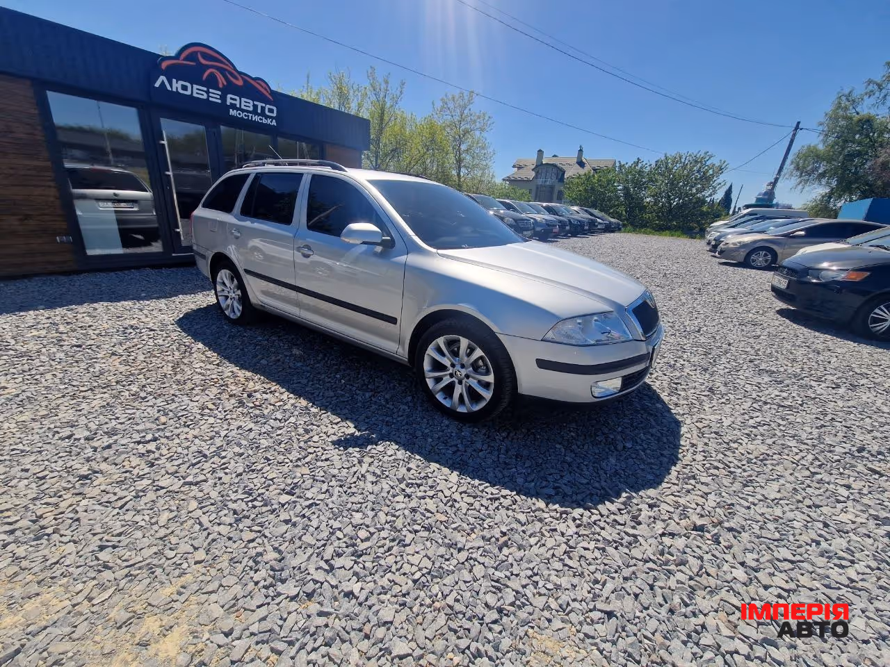 Skoda Octavia - фото 4