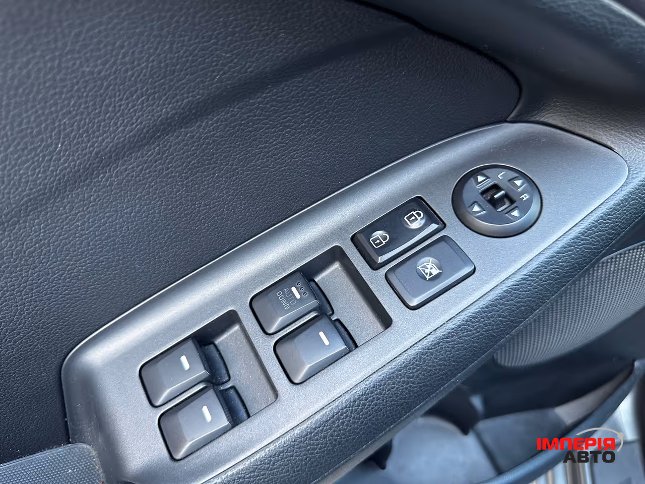 Kia Cerato - фото 11