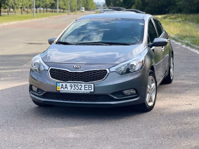 Kia Cerato - фото 3