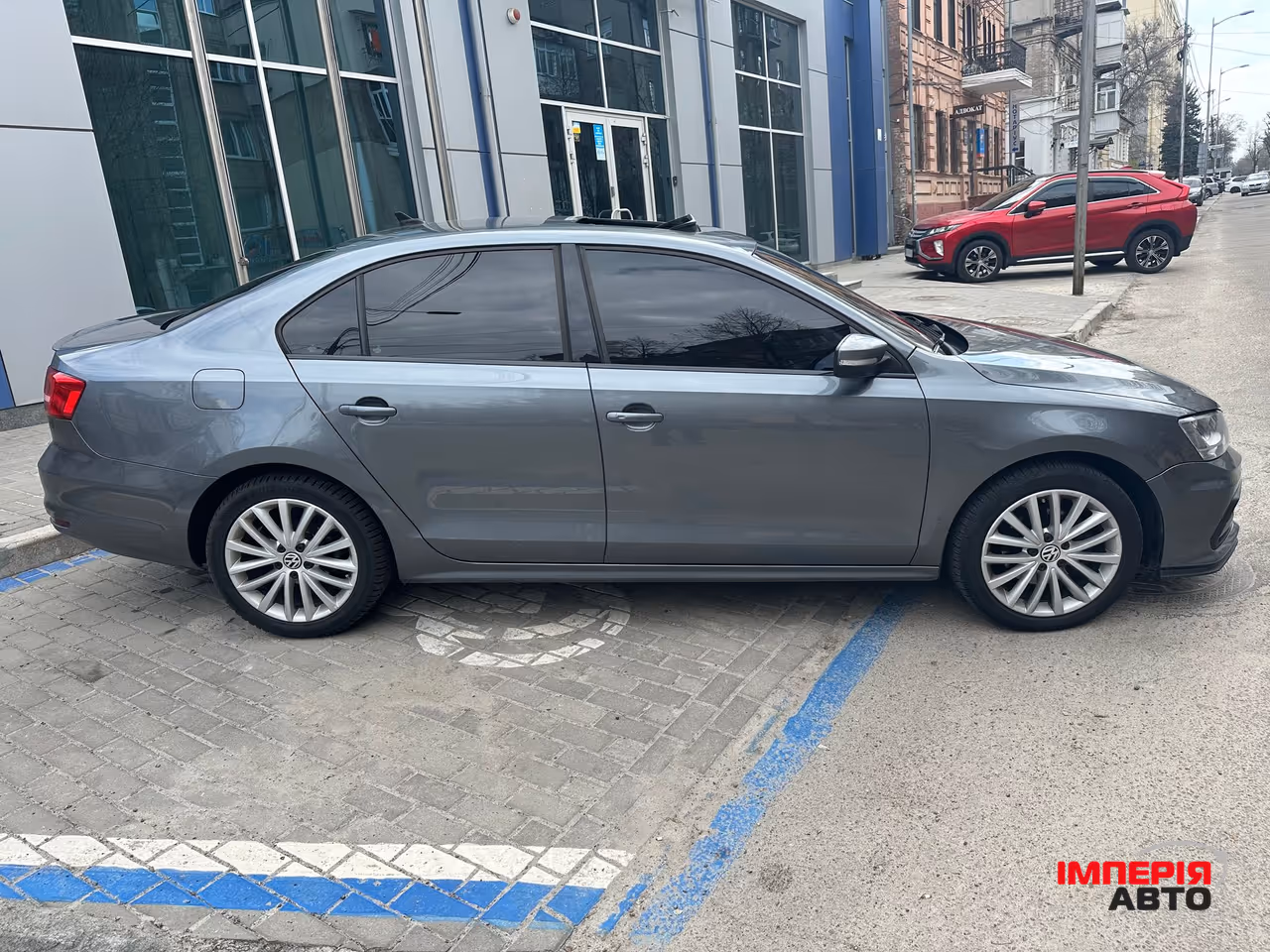 Volkswagen Jetta - фото 4