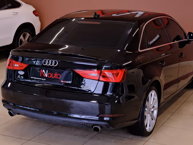 Audi A3 - фото 5