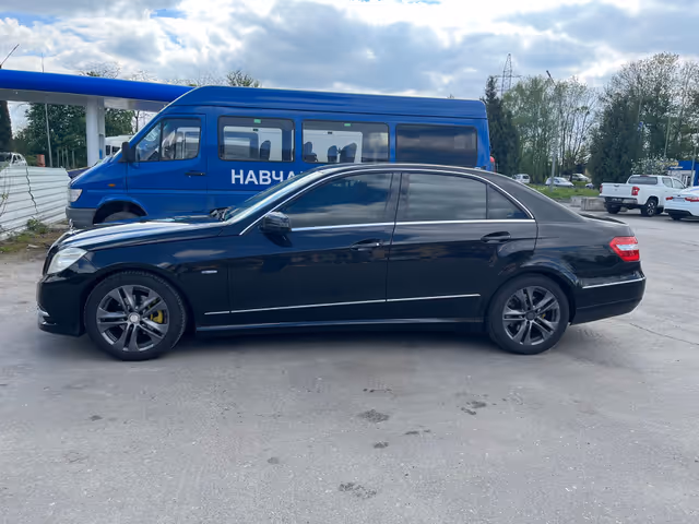 Mercedes-Benz E-Класс - фото 4