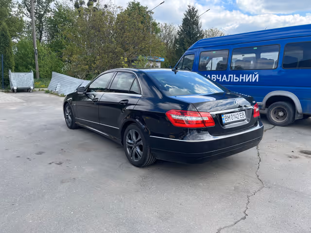 Mercedes-Benz E-Класс - фото 5