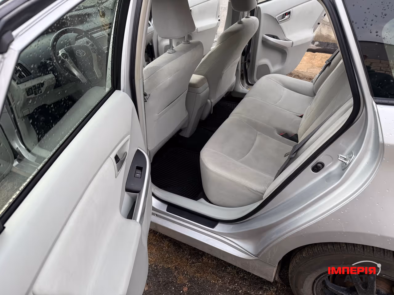 Toyota Prius - фото 7
