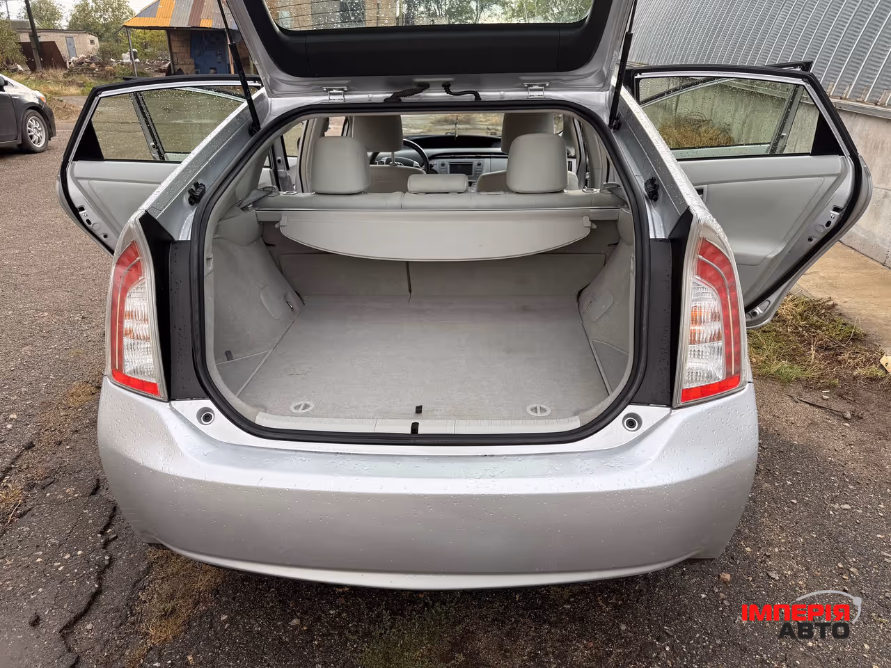 Toyota Prius - фото 8