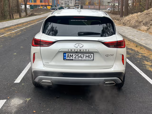 Infiniti QX50 - фото 5