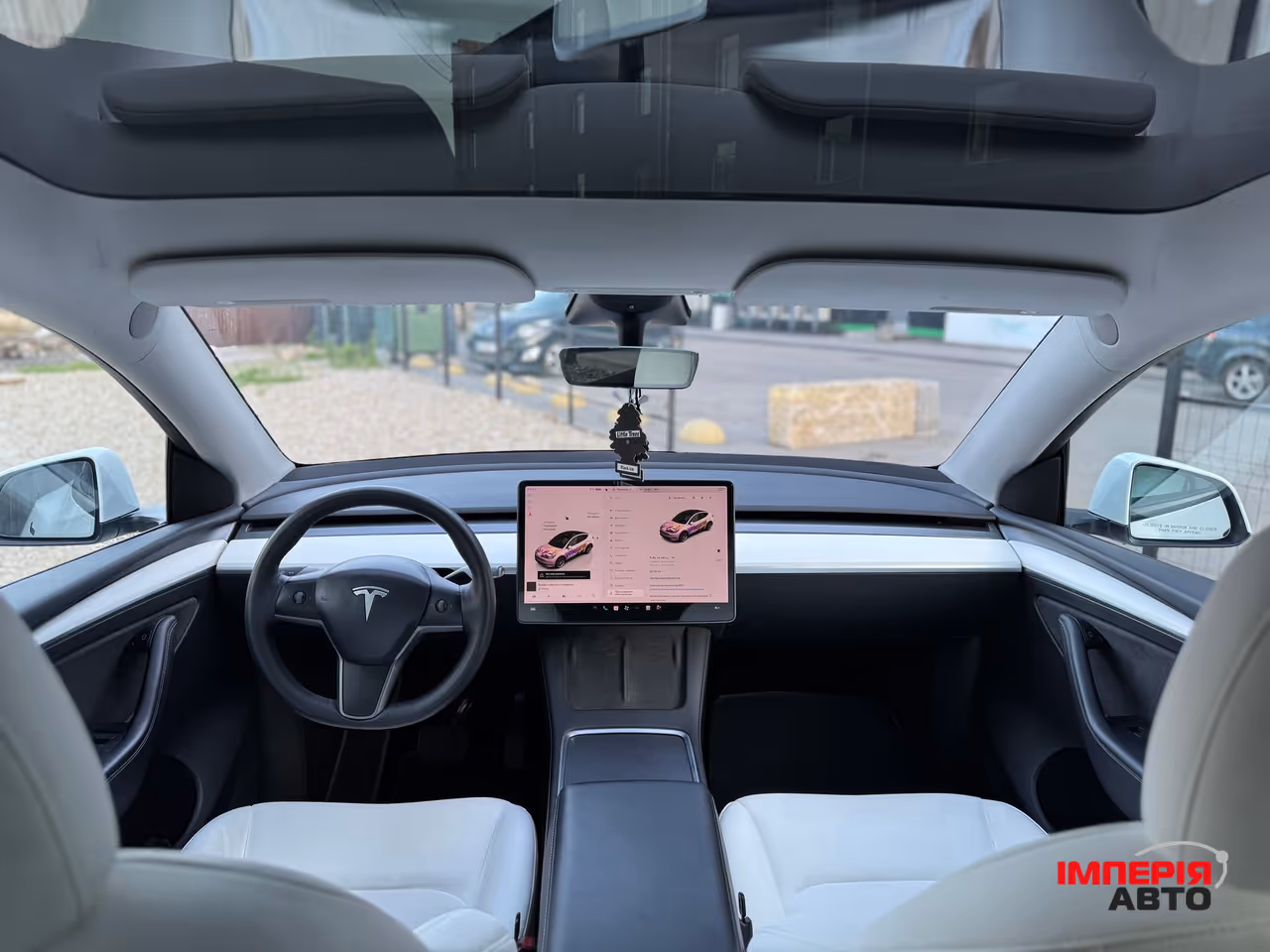 Tesla Model Y - фото 6
