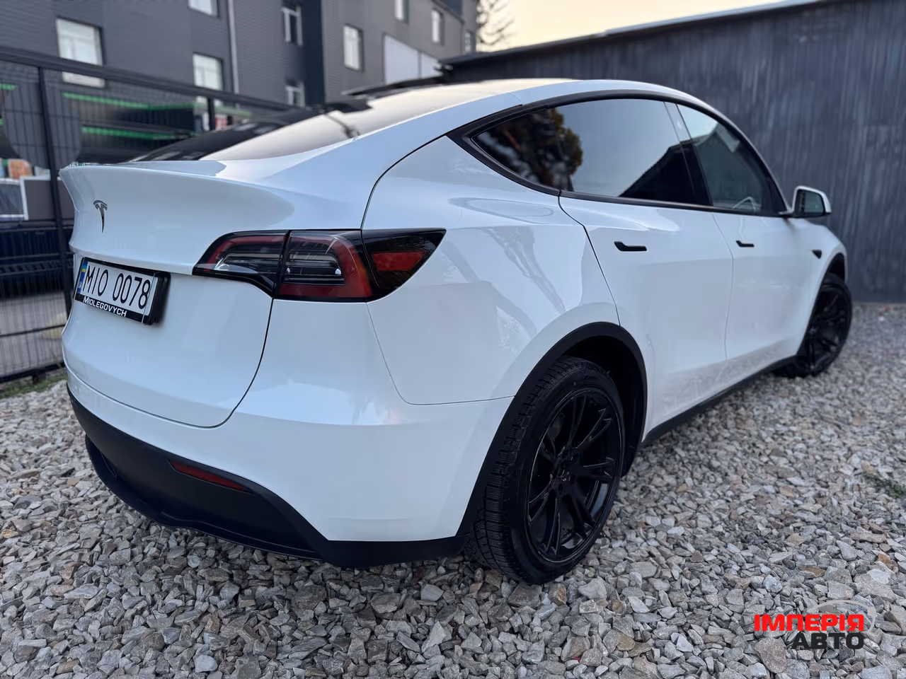Tesla Model Y - фото 5