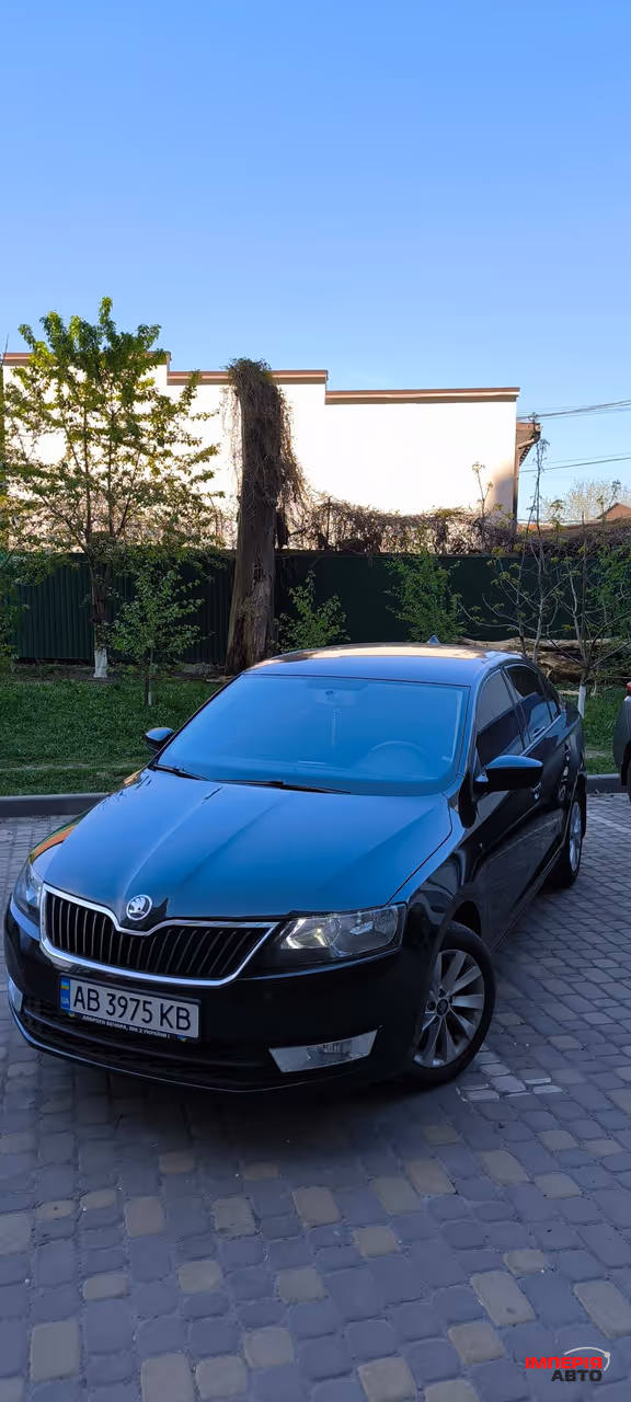 Skoda Rapid - фото 1
