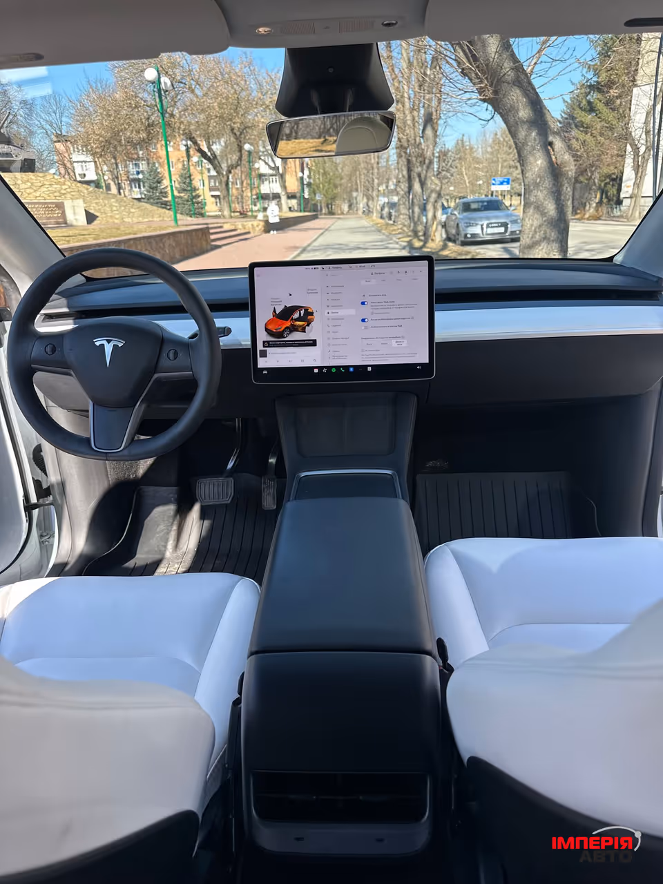 Tesla Model Y - фото 7