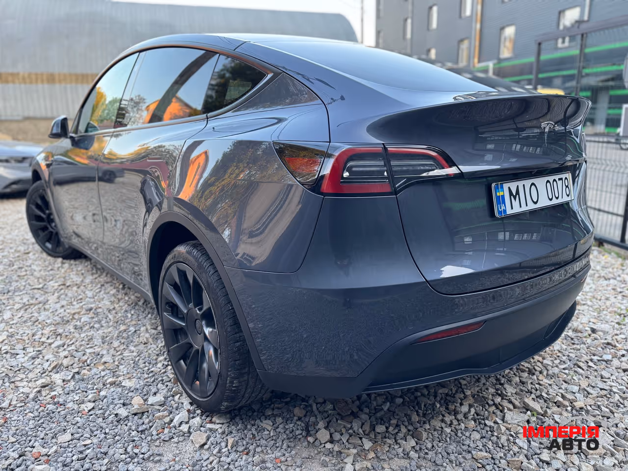 Tesla Model Y - фото 4