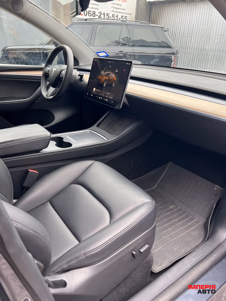 Tesla Model Y - фото 7