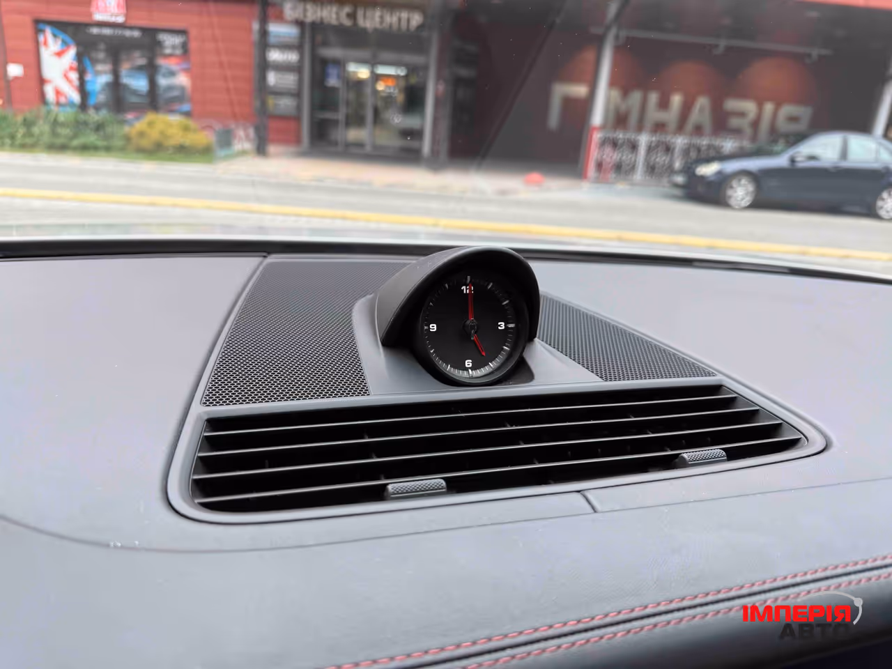 Porsche Panamera - фото 33