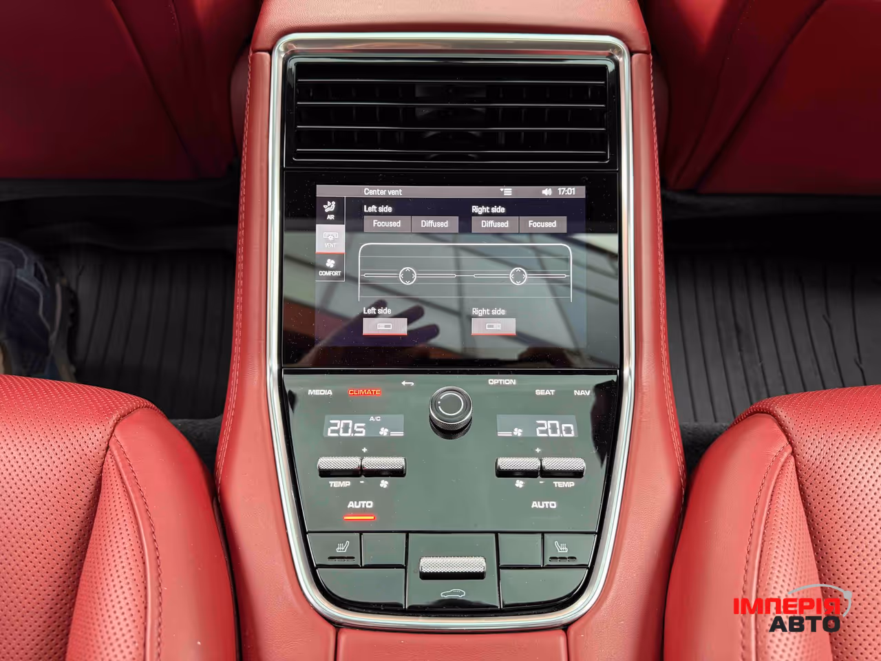 Porsche Panamera - фото 47