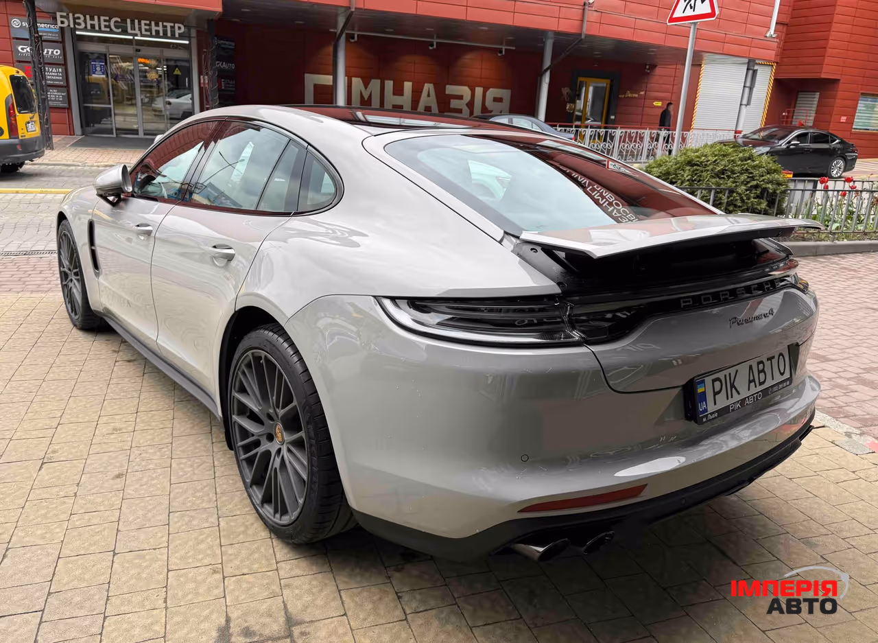 Porsche Panamera - фото 11