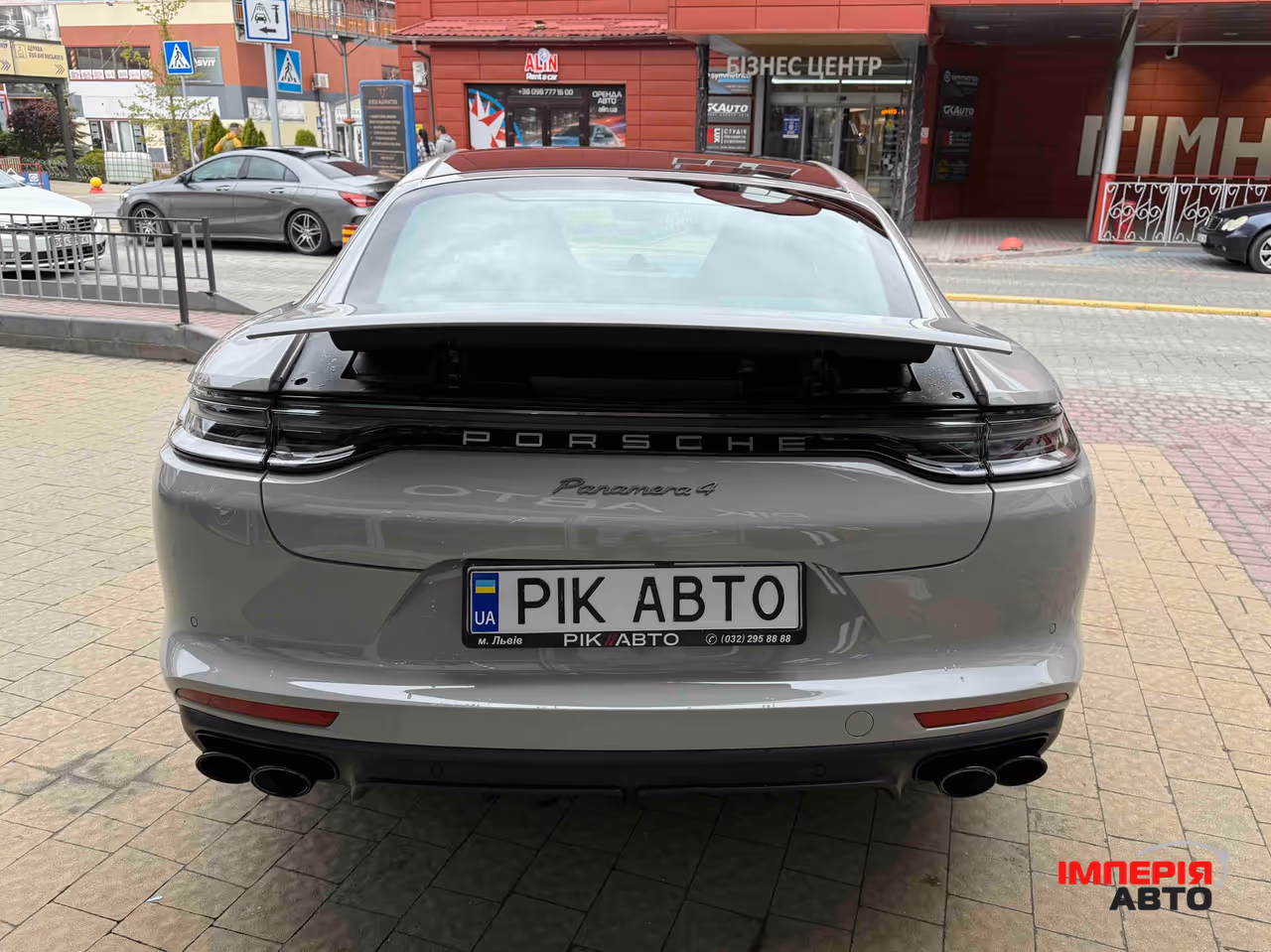 Porsche Panamera - фото 10